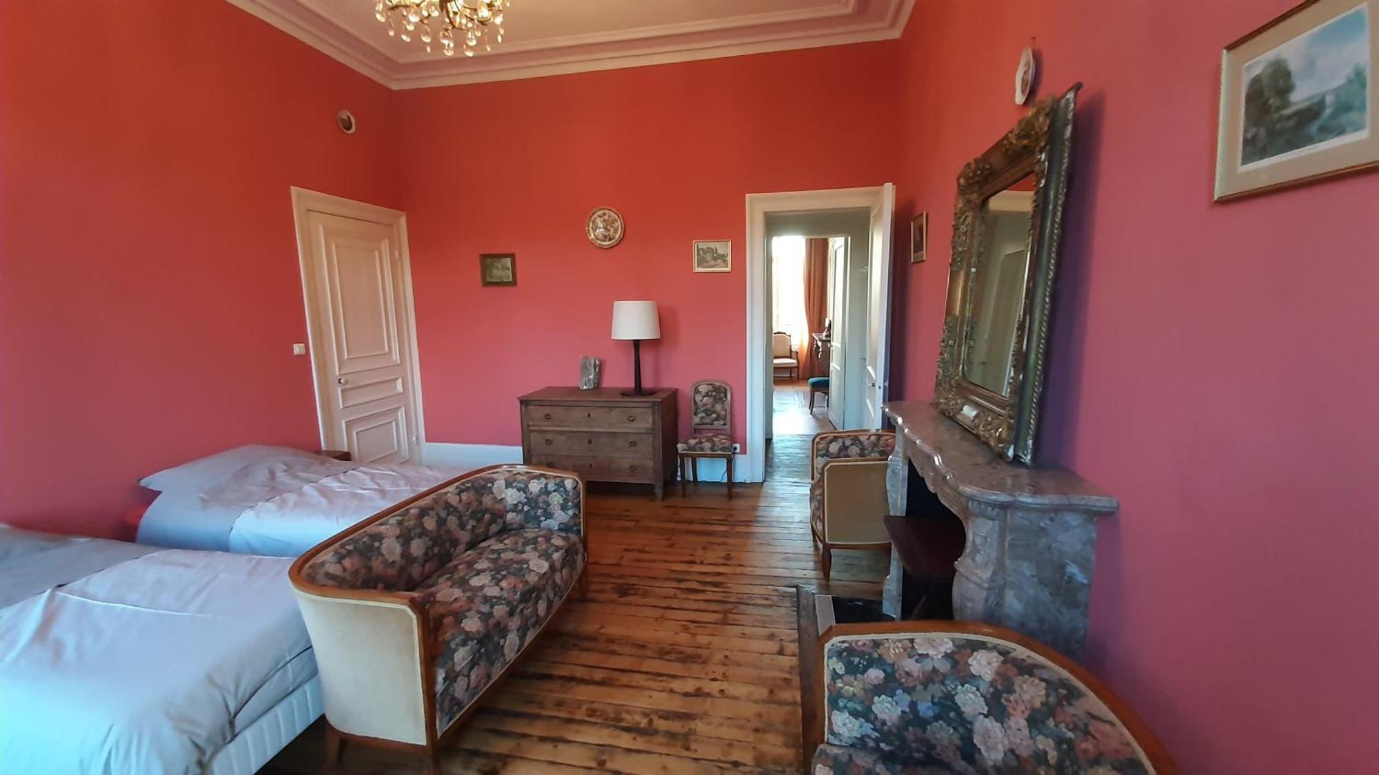La Belle Boulonnaise Bed & Breakfast